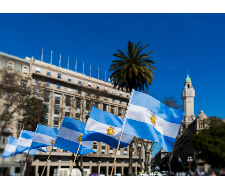 Văn hóa Argentina:
Argentina có một nền văn hóa đa dạng và phong phú, với những giá trị âm nhạc, múa, nghệ thuật, truyền thống và lịch sử độc đáo. Các bữa tiệc tùng truyền thông, tango và những lễ hội văn hóa đều thu hút sự quan tâm của nhiều du khách. Nếu bạn đam mê khám phá văn hóa thế giới, Argentina là điểm đến tuyệt vời và hấp dẫn.